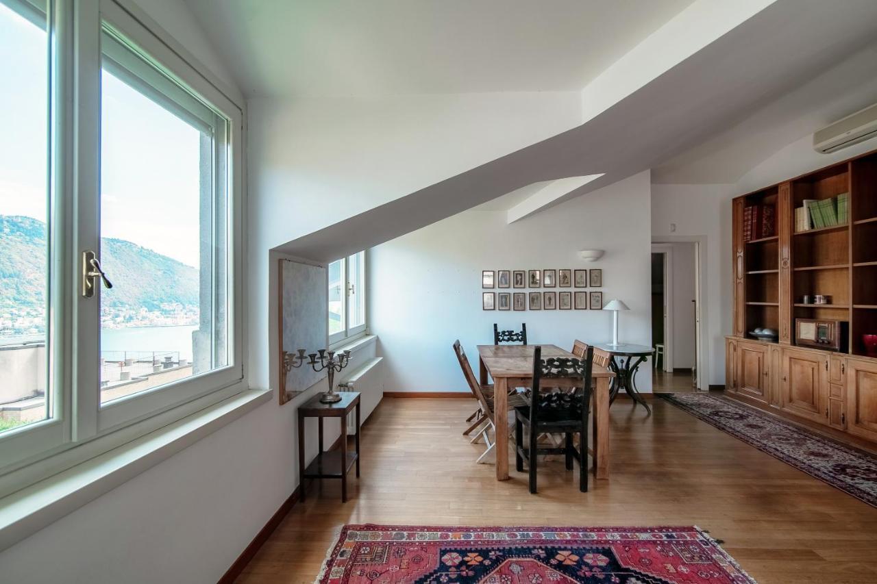 I D'A Charming Penthouse - Lake View- Como- House-130 Mt-2 Double Bedrooms And 2 Double Bathrooms A Spacious Living Room-Full Equipped Kitchen-Private Garden And Terrace-Private Covered Parking Eksteriør billede