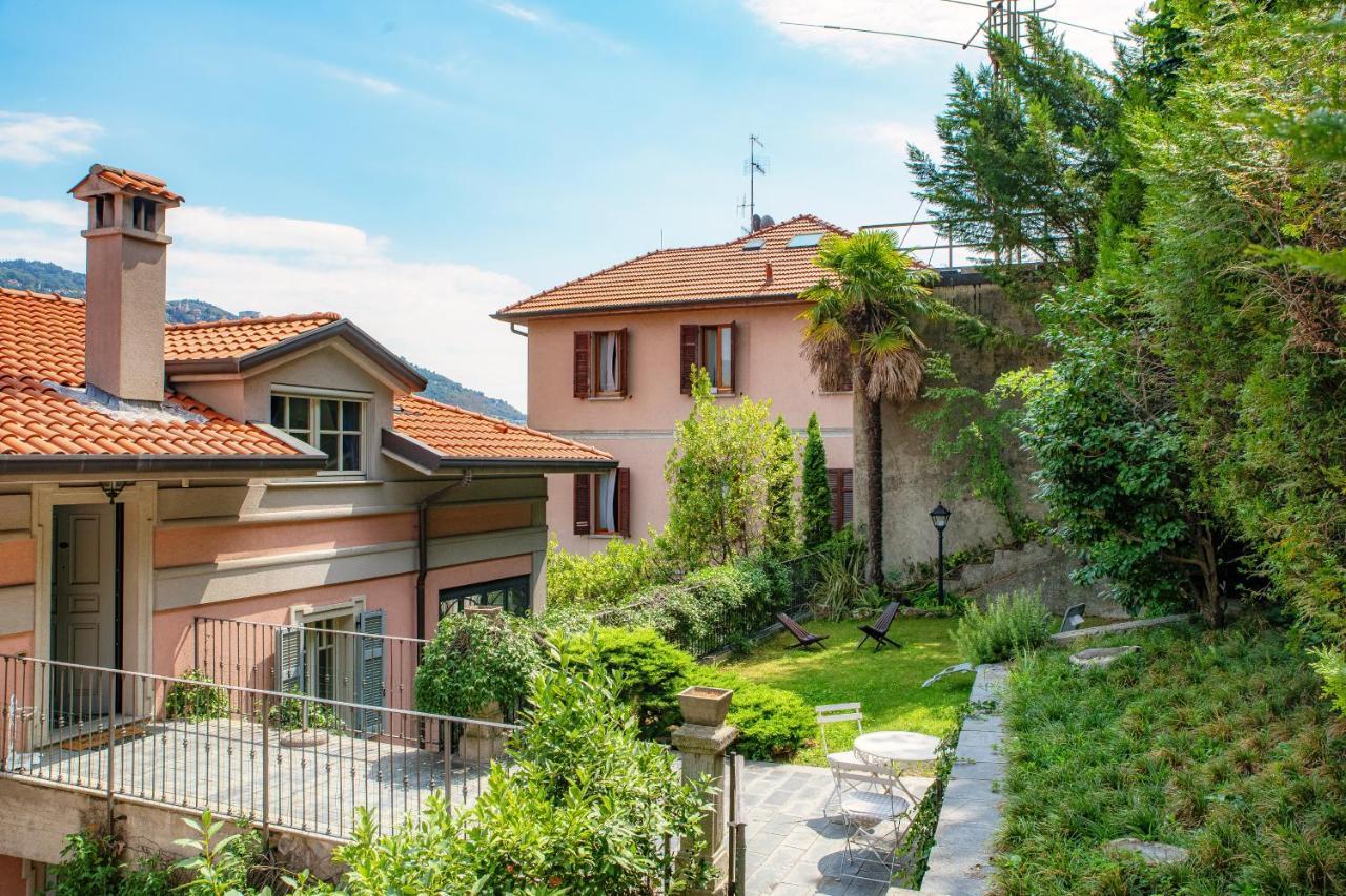 I D'A Charming Penthouse - Lake View- Como- House-130 Mt-2 Double Bedrooms And 2 Double Bathrooms A Spacious Living Room-Full Equipped Kitchen-Private Garden And Terrace-Private Covered Parking Eksteriør billede